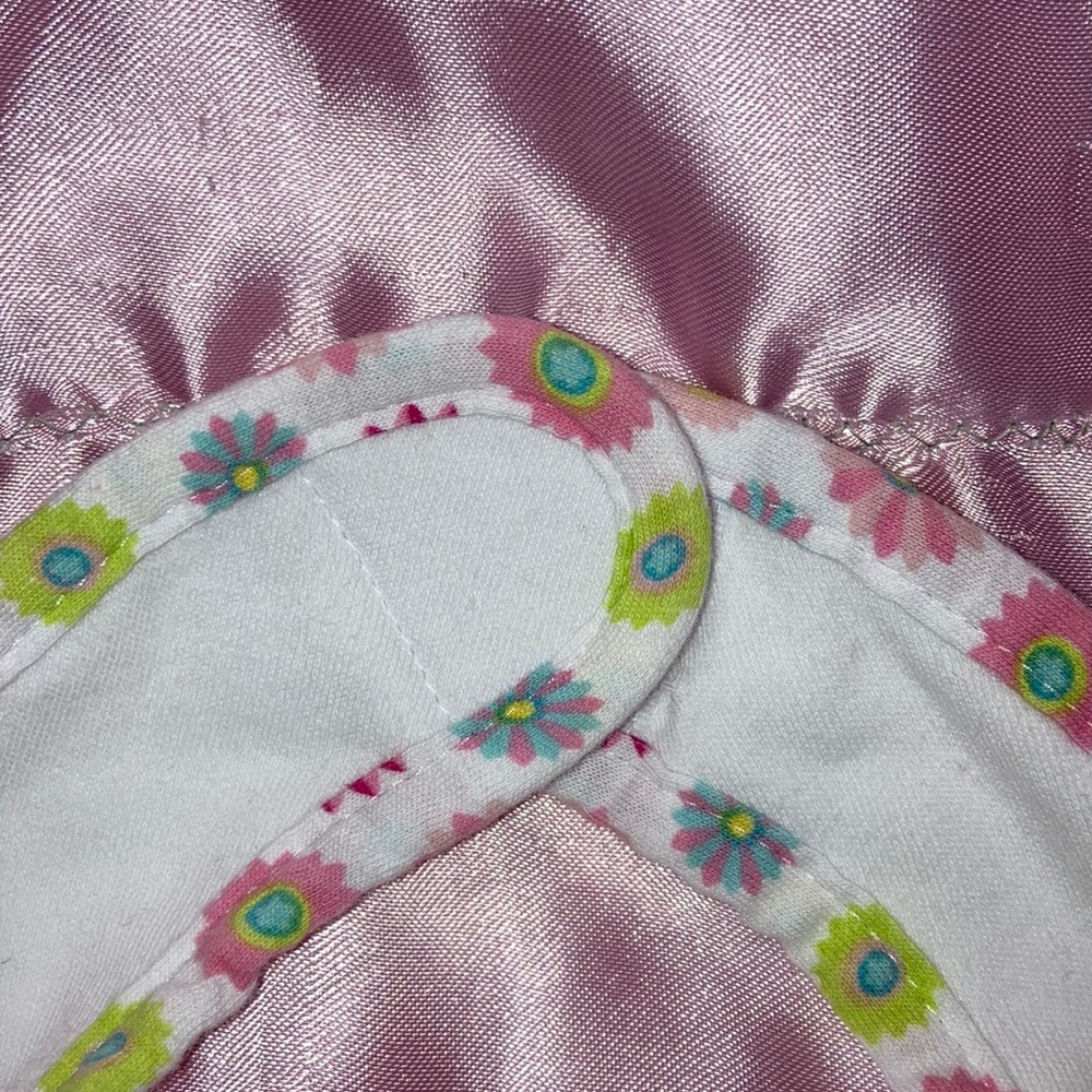 Bib - Picture 4 of 4